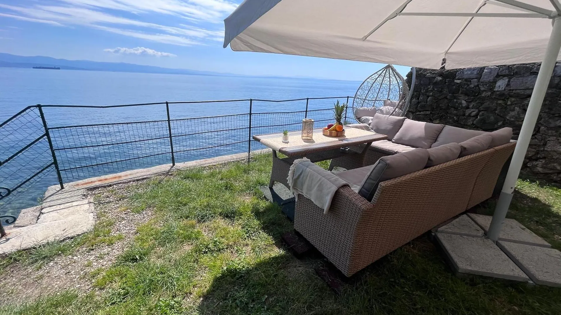 Sea Side Apartment Lovran